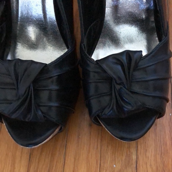 DOTS-Black open-toe sling backs - Picture 2 of 7